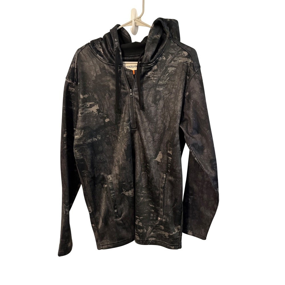 Magellan Outdoors Men's Camo‎ Quarter Zip Hoodie Size S
